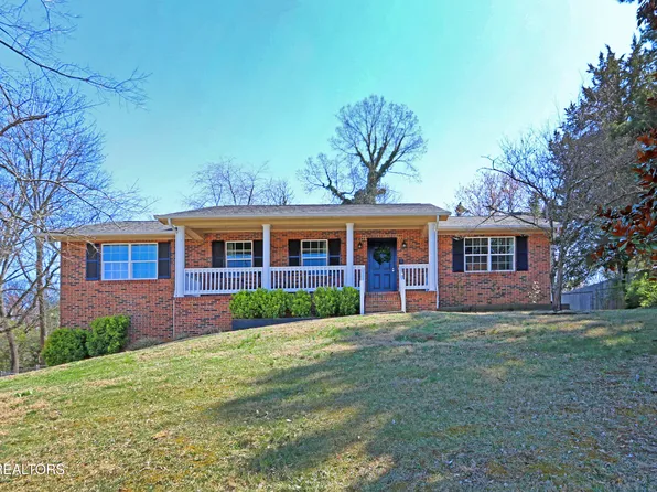 9608 Clearwater Dr, Knoxville, TN 37923