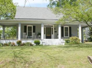 204 Calhoun St, Johnston, SC 29832