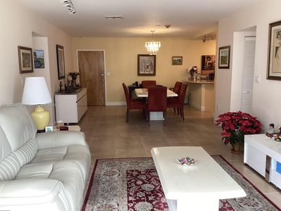 575 Crandon Blvd APT 404, Key Biscayne, FL, 33149