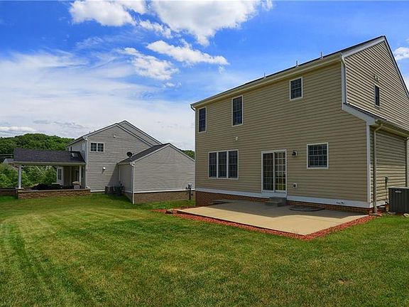 4th image of 302 Apricot Ct