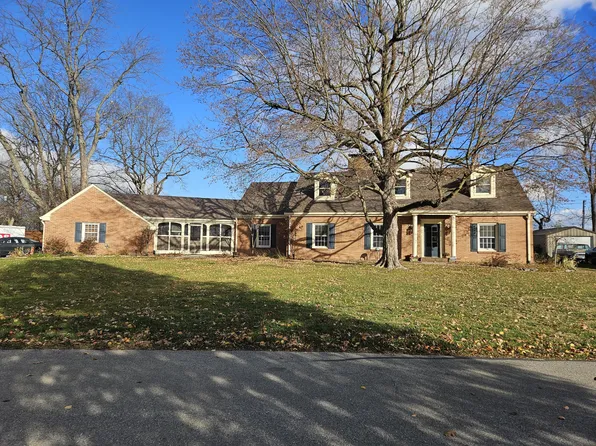 1022 Spring Hill Rd, Shelbyville, IN 46176