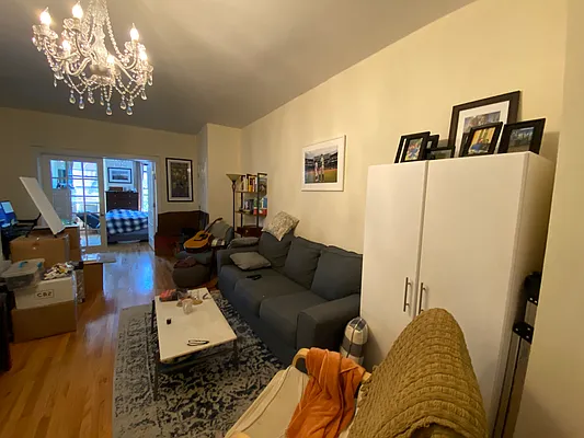 Rented by Oxford Property Group | media 12