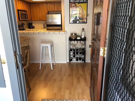 5th image of 4757 Mansfield St