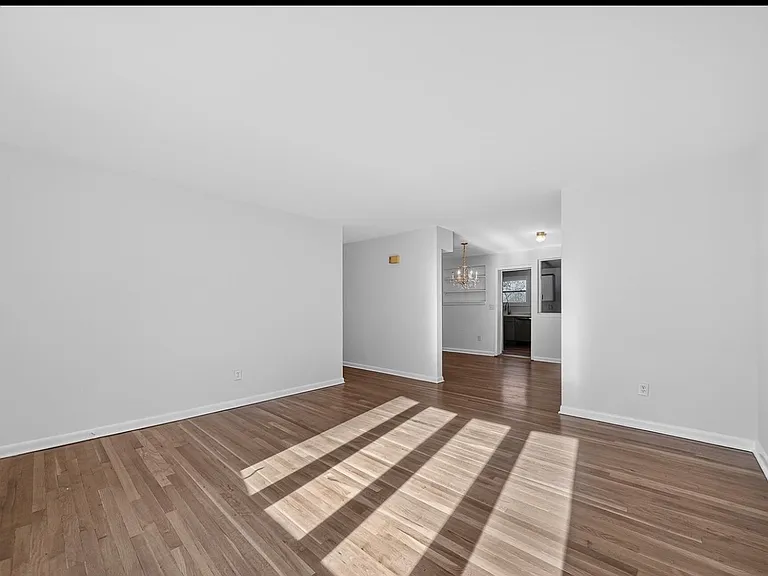 3108 P St SE — Photo 2