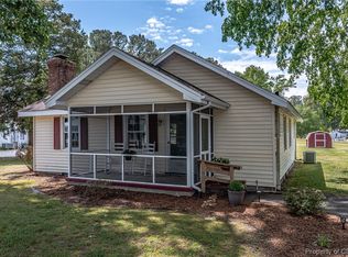 4482 Irvington Rd, Irvington, VA 22480