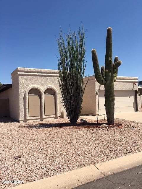 1st image of 25825 S Hollygreen Dr
