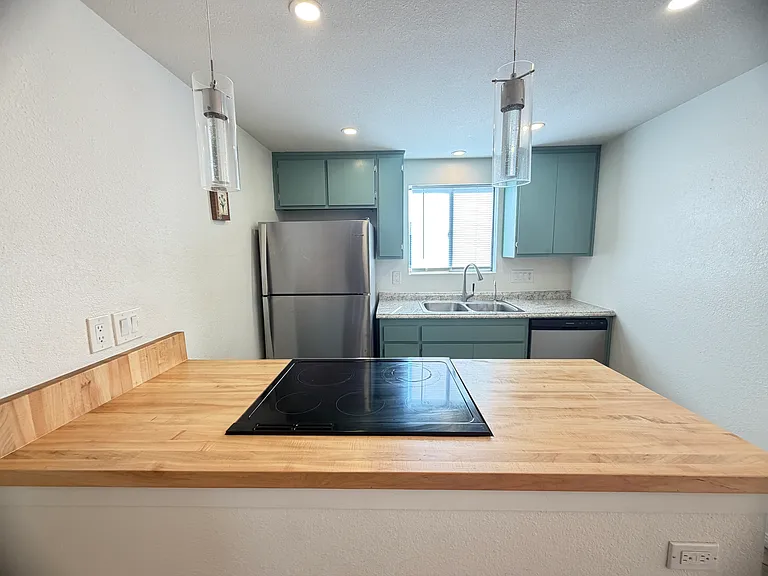 479 F St #206 — Photo 7