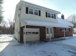 2214 Ghents Rd, Schenectady, NY 12306