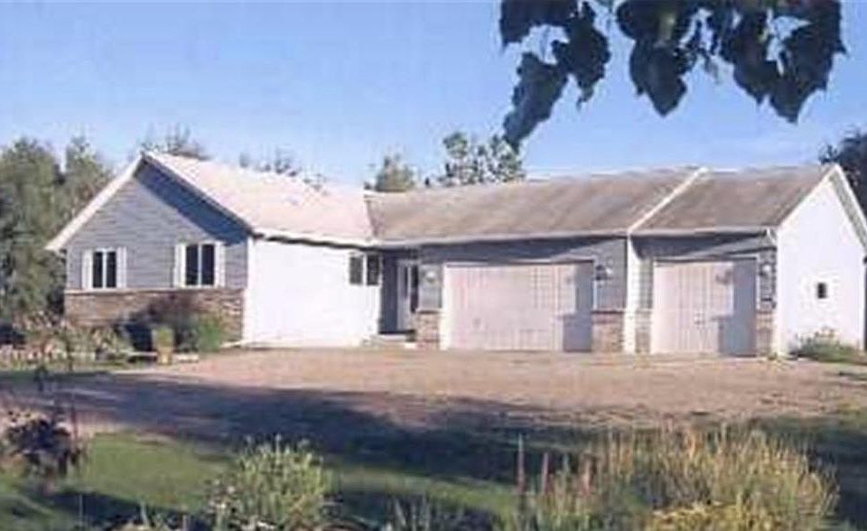 9070 Viking Blvd NW, Nowthen, MN 55330 Zillow