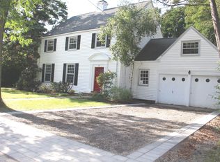 37 Holly Dr, New Rochelle, NY 10801