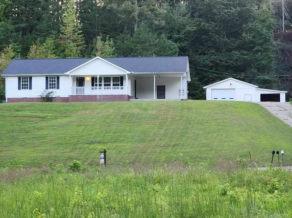 1400 Lakefront Dr, Waverly, TN 37185