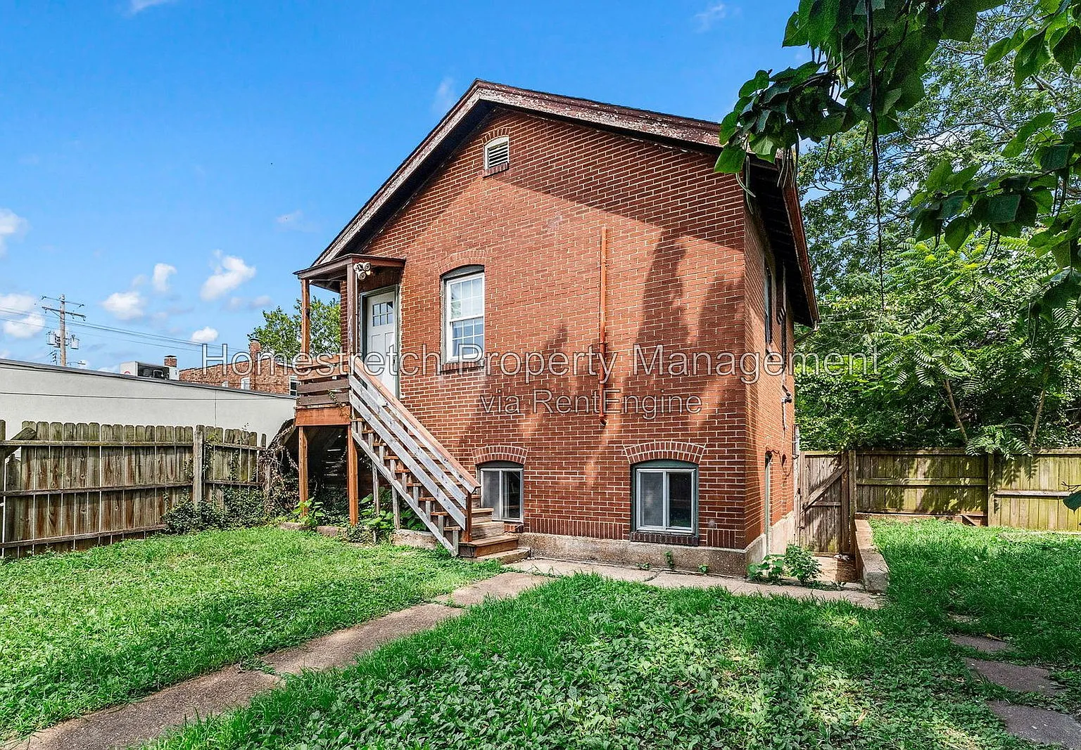 1 bed, 1.0 bath, 650 sqft, $795 — Photo 2