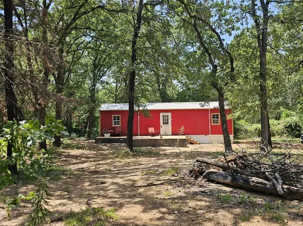 1700 Melissa Ln, Cleburne, TX 76031