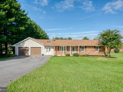 4356 Salem Bottom Rd, Westminster, MD 21157
