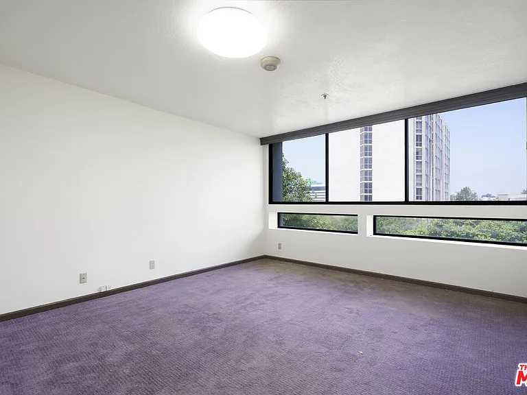 880 W 1st St #306 — Photo 15