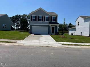 817 Kenyon Springs Dr, Zebulon, NC 27597