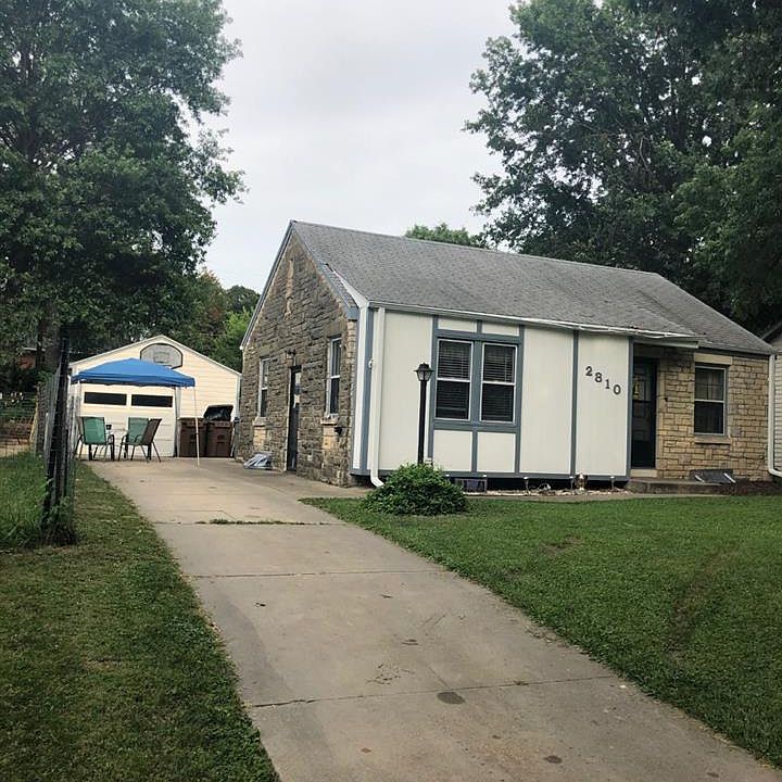 1st image of 2810 S 44th St