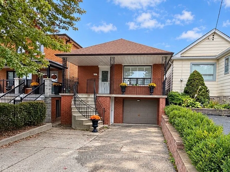 52 Montcalm Ave #UPPER