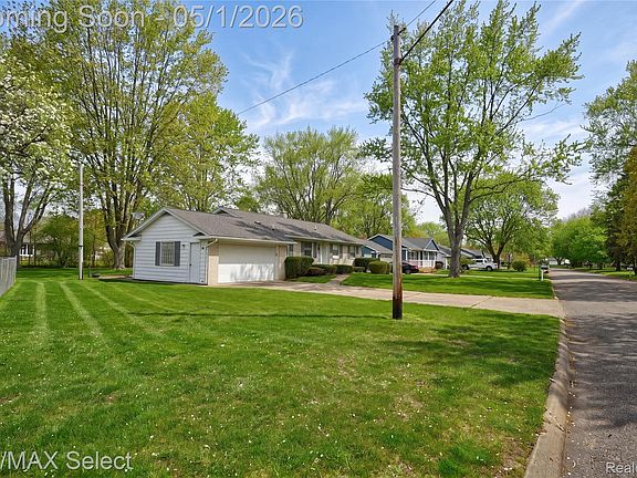 3rd image of 4476 Old Carriage Rd