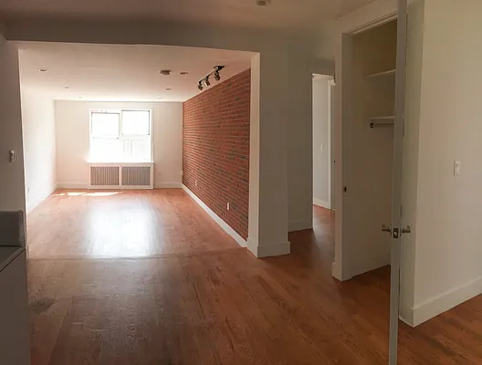 Rented by Bohemia Realty Group | media 2