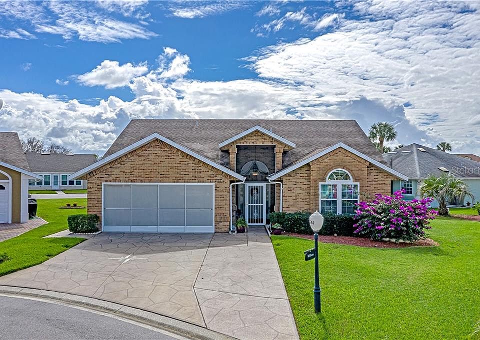 1st image of 561 Pinnacle Dr