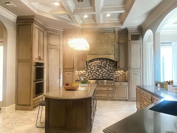 3rd image of 40102 River Winds Ct