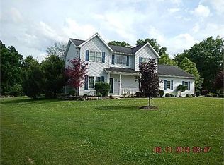 776 Bobwhite Dr, Hermitage, PA