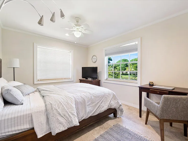 13889 Geranium Pl — Photo 16