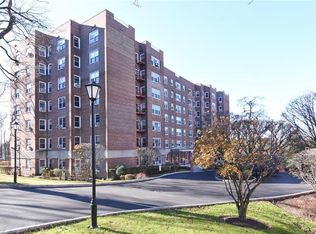 280 Collins Ave APT 5H, Mount Vernon, NY 10552