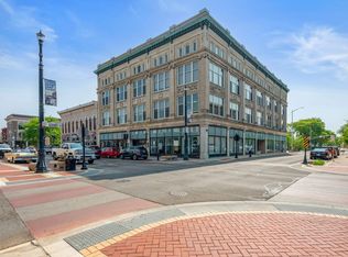 301 S Walnut St APT 202, Muncie, IN 47305