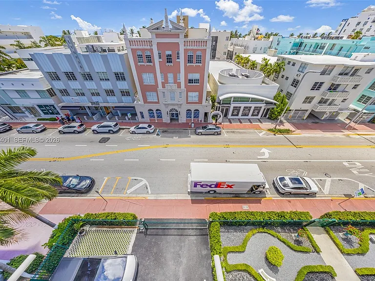 720 Collins Ave #603 — Photo 24