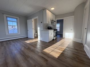 37-41 Dunstable Rd #37A, North Chelmsford, MA 01863