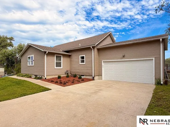 749 Dale St, Ashland, NE 68003