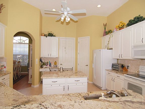 Island kitchen