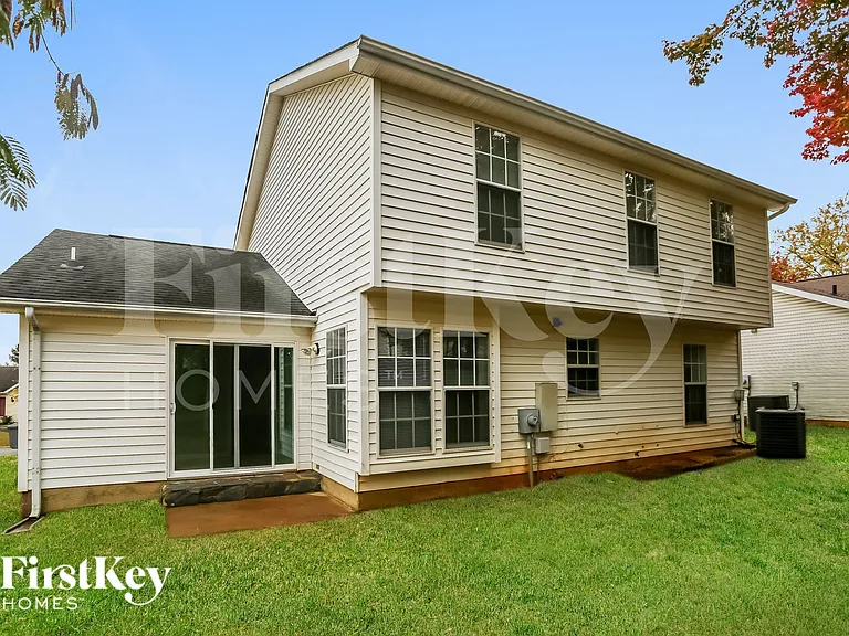 9419 White Cedar Ct — Photo 18