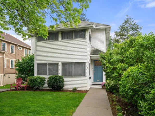 30 Gilbert Rd #30, Belmont, MA 02478
