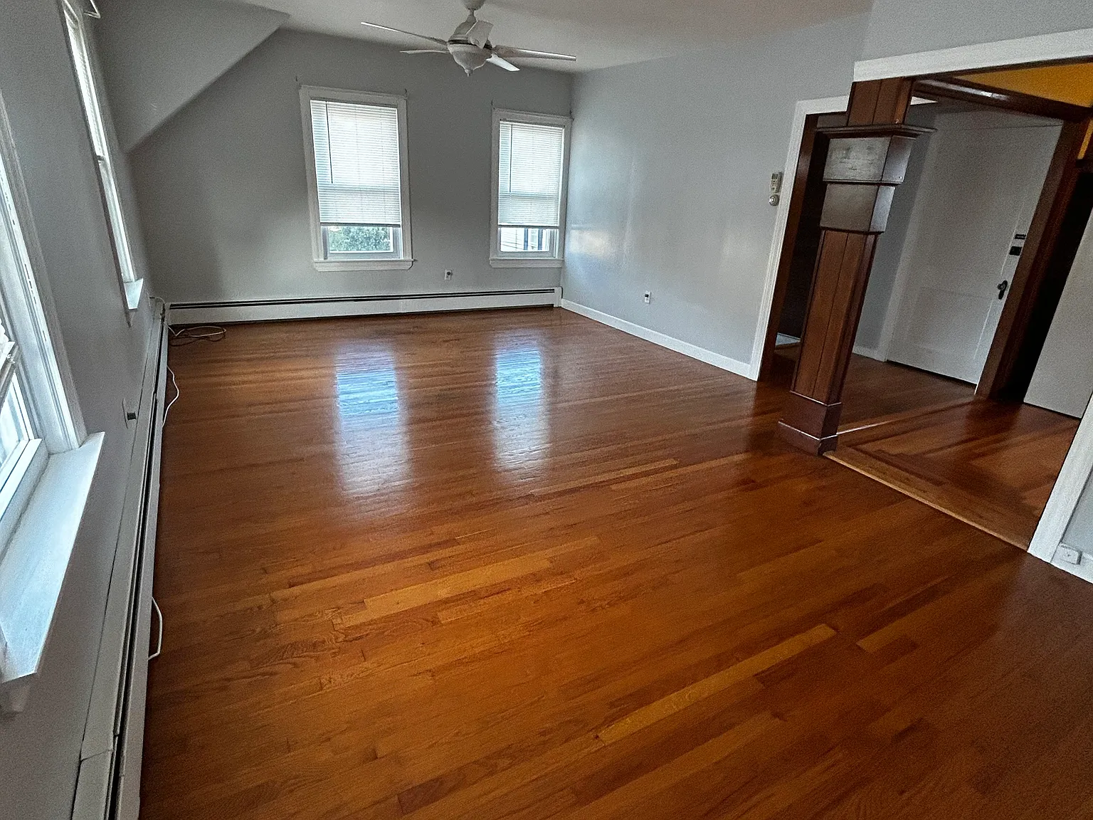 2 bed, 900 sqft, $1,900 — Photo 4