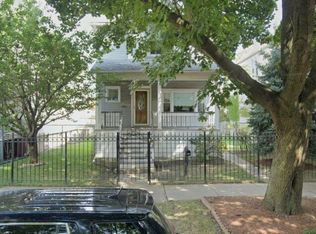 2555 N Saint Louis Ave, Chicago, IL 60647