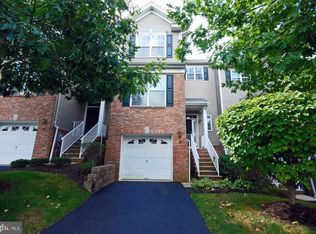 56 Hoover Ave, Princeton, NJ 08540