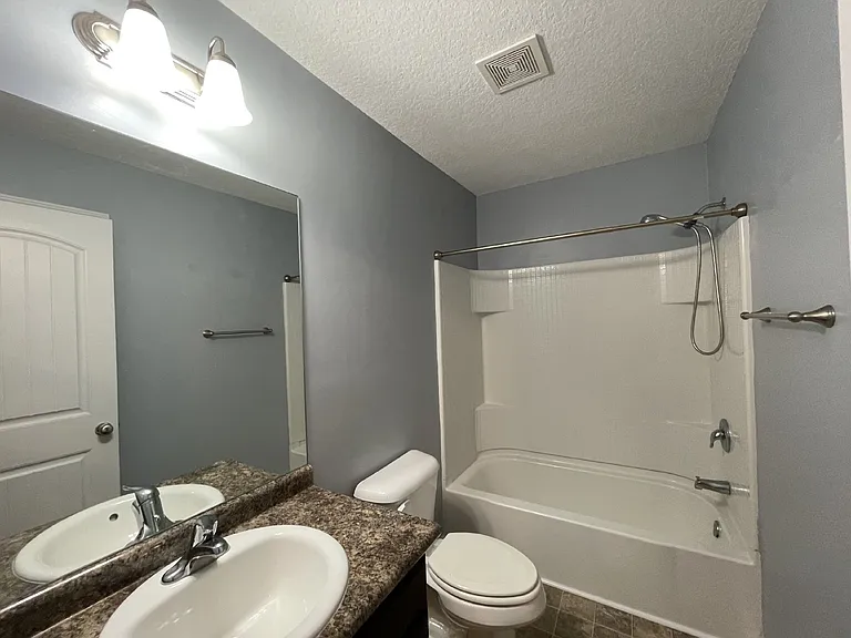 1322 Windrow Dr — Photo 10