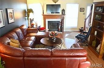 3rd image of 1488 Whispering Creek Dr