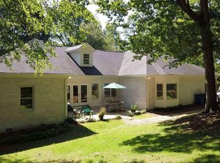 1160 Creekshore Dr, Athens, GA 30606