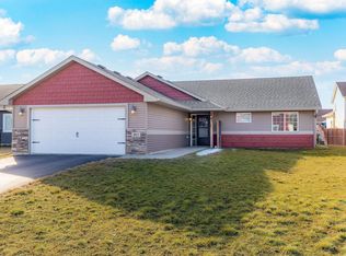 461 Charles Ln, Somerset, WI 54025