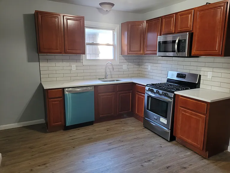 123 Carnegie Pl #1 — Photo 1