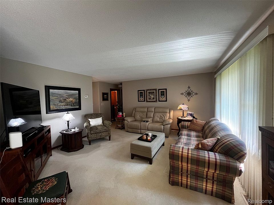 3549 Holland Park Ln #2, photo 5