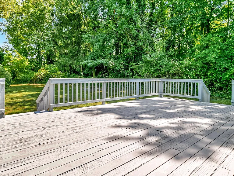 9085 Autoville Dr — Photo 13