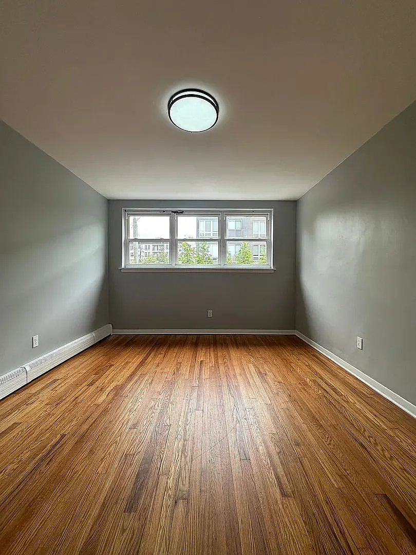 1 bed, 725 sqft, $1,775 — Photo 4