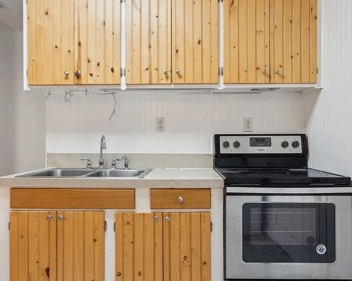 1007 Bethany St — Photo 10