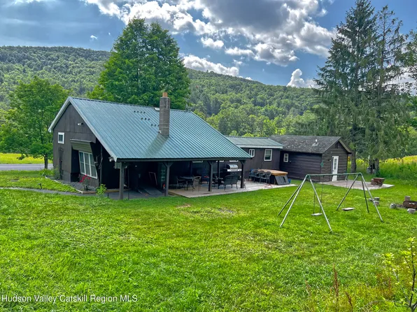 513 County Road 17, Jewett, NY 12444