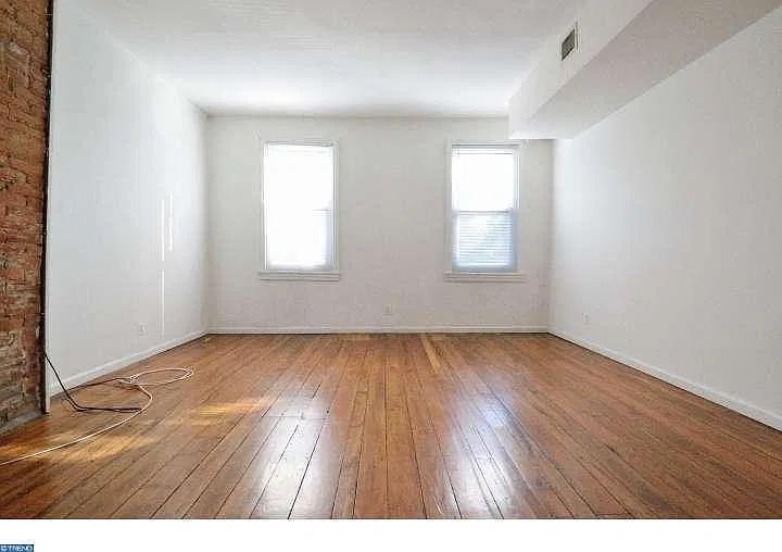 2 bed, 750 sqft, $2,250 — Photo 4